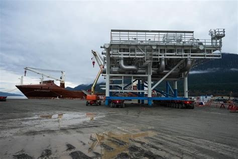 Staff at lodge for LNG workers approve strike, potentially disrupting Kitimat project